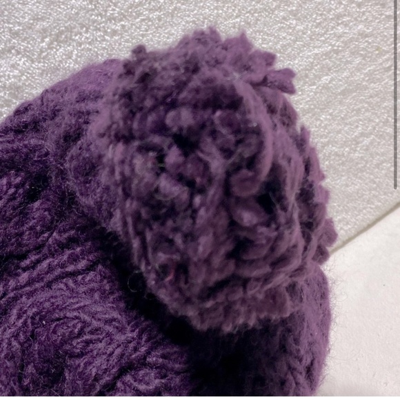 5/$25 Purple Acrylic Wool Cable Knit Toque Beanie With Pom Pom - Picture 3 of 8